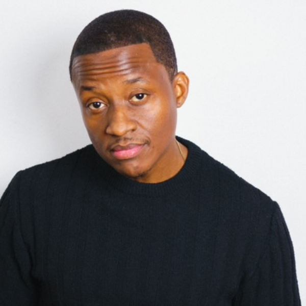 Nore Davis Headshot