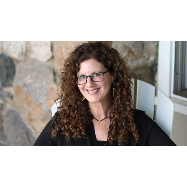 Wendy Lobel, Director Headshot
