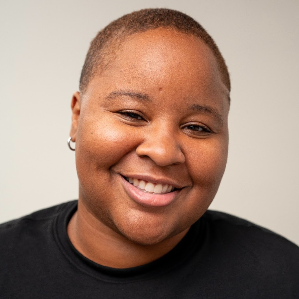 Tee Sanders Headshot