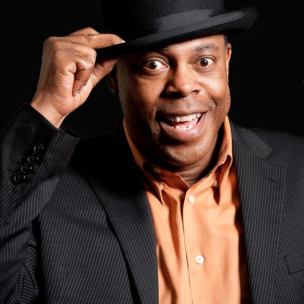 Michael Winslow Headshot