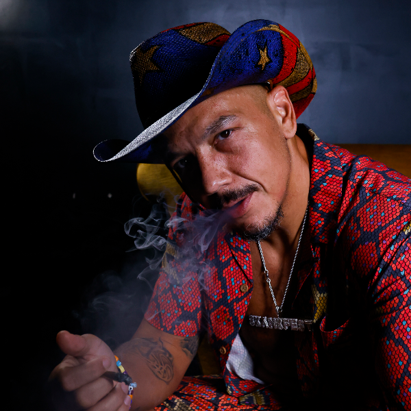 Luis J. Gomez Headshot