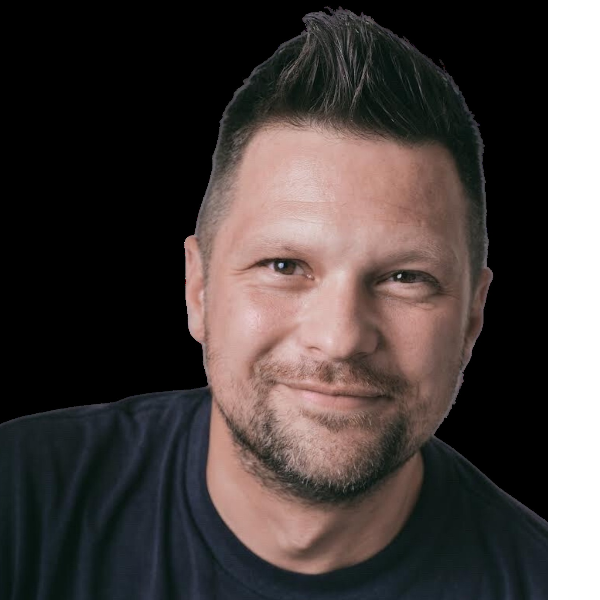 Julian McCullough  Headshot