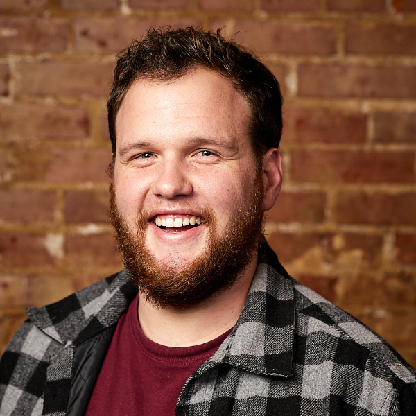 Stephen Taylor Headshot