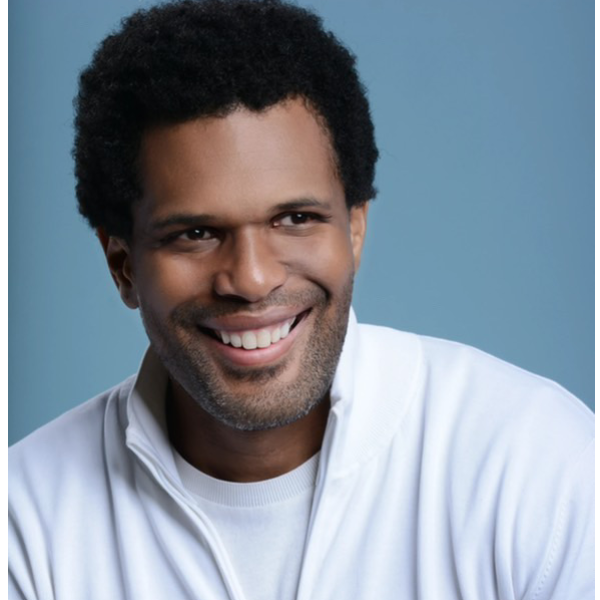 Jayson Cross Headshot