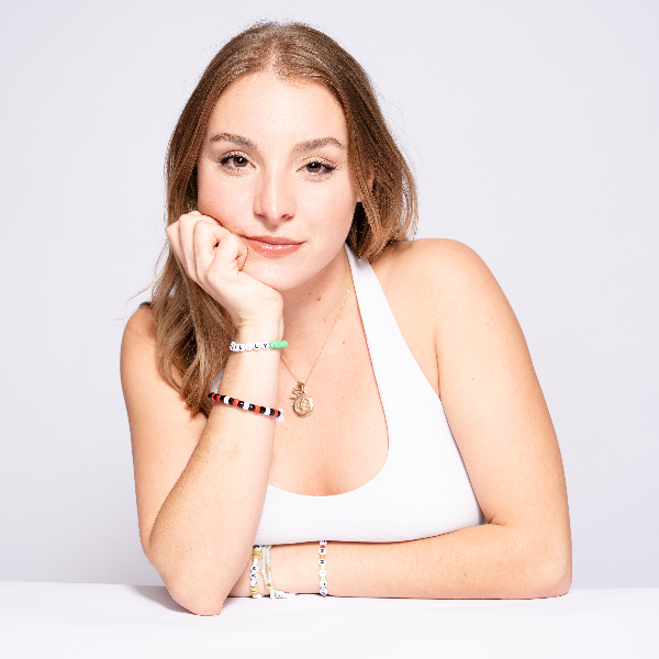MADISON WALSER Headshot