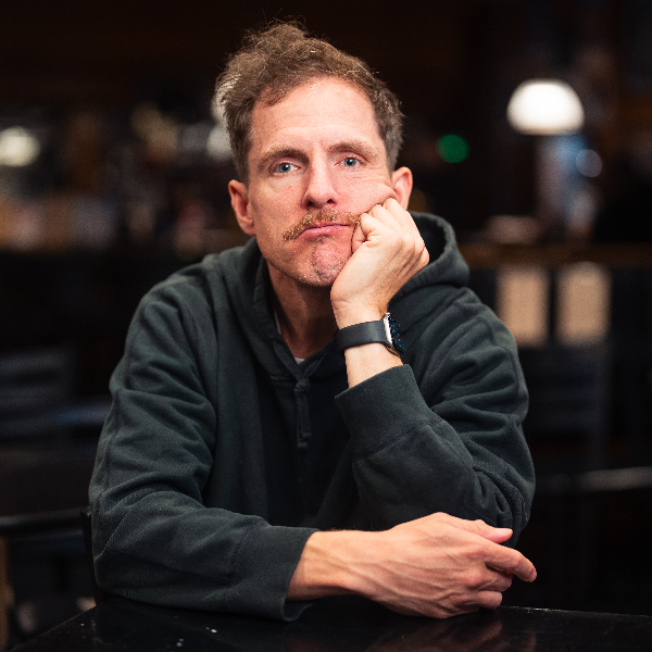Andy Haynes Headshot