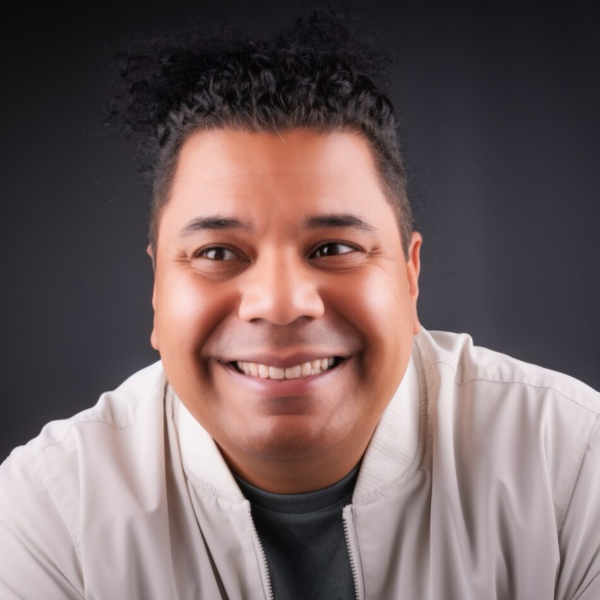Orlando Leyba Headshot