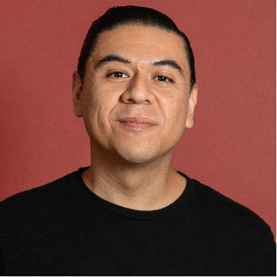 Chris Estrada Headshot
