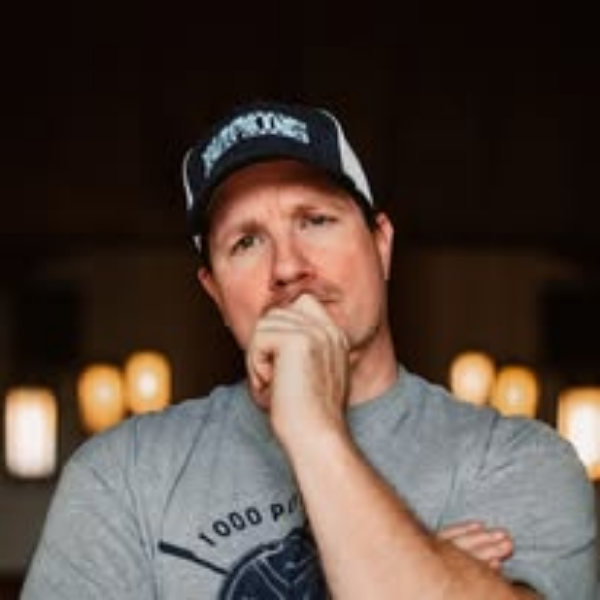 Sean Shank Headshot