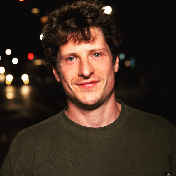 MICHAEL ROWLAND Headshot