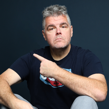 Ian Bagg Headshot