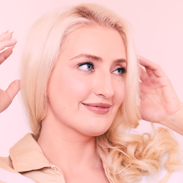 New Year's Eve Bash with Sophie Buddle Headshot