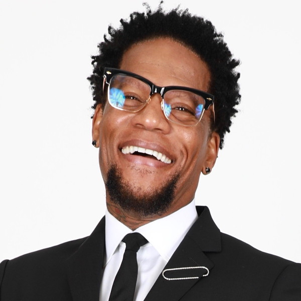 DL Hughley Headshot