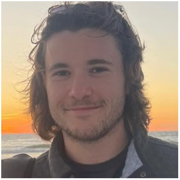 Bob Kamburov Headshot